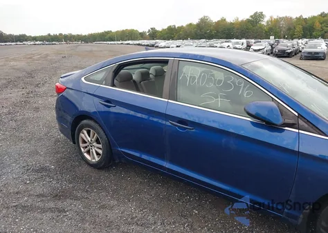 2015 Hyundai Sonata Se из США, поврежденный, VIN 5NPE24AF7FH041523
